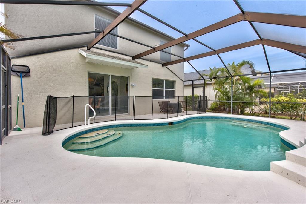 STONEYBROOK - Residential Lease