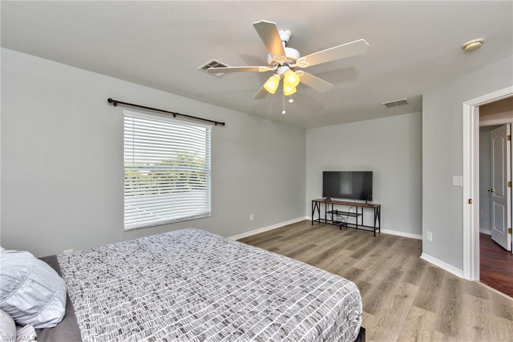 STONEYBROOK - Residential Lease