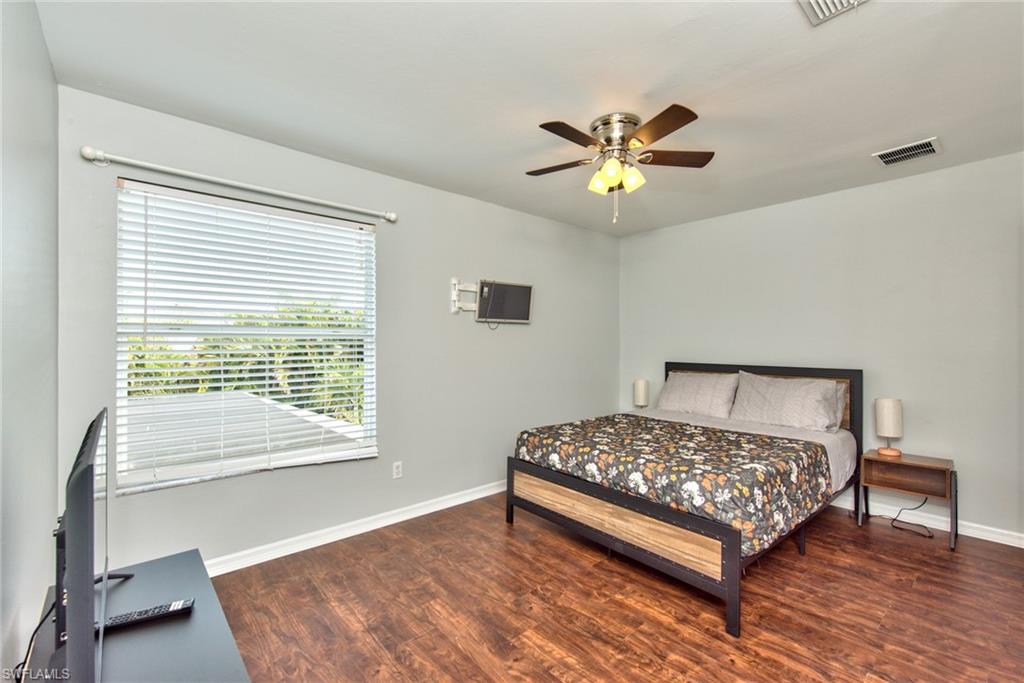 STONEYBROOK - Residential Lease