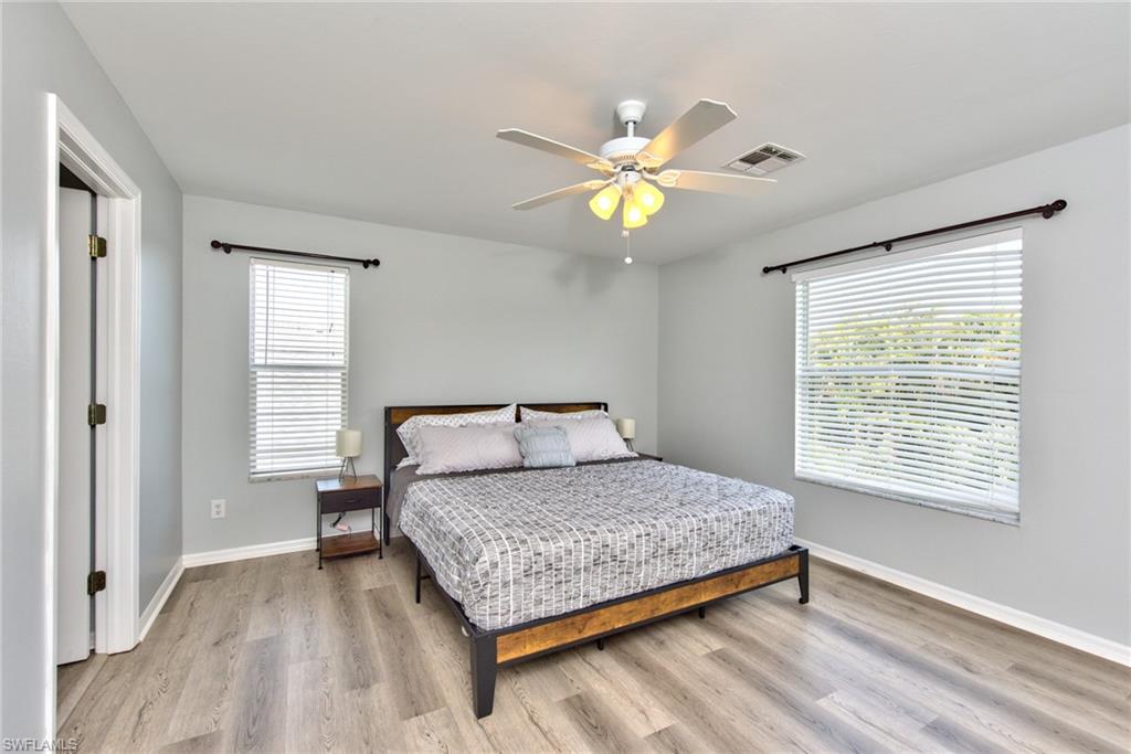 STONEYBROOK - Residential Lease