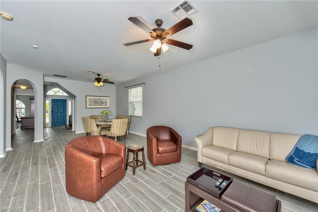 STONEYBROOK - Residential Lease