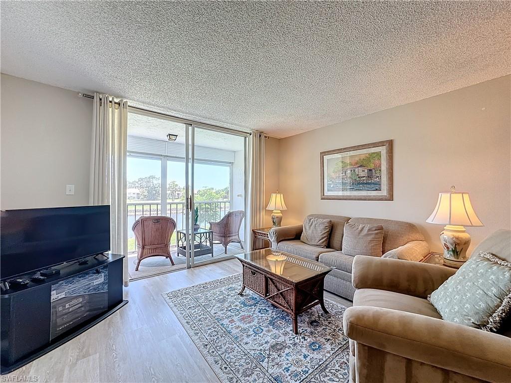 TURTLE LAKE GOLF COLONY - Residential Lease