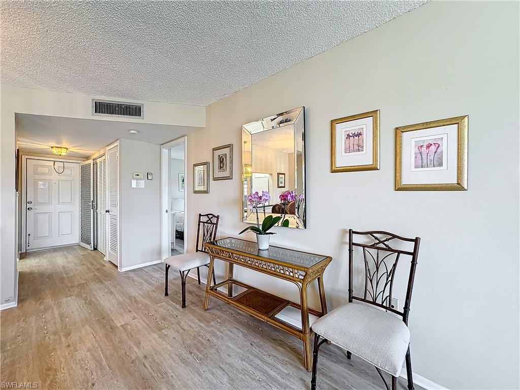 TURTLE LAKE GOLF COLONY - Residential Lease