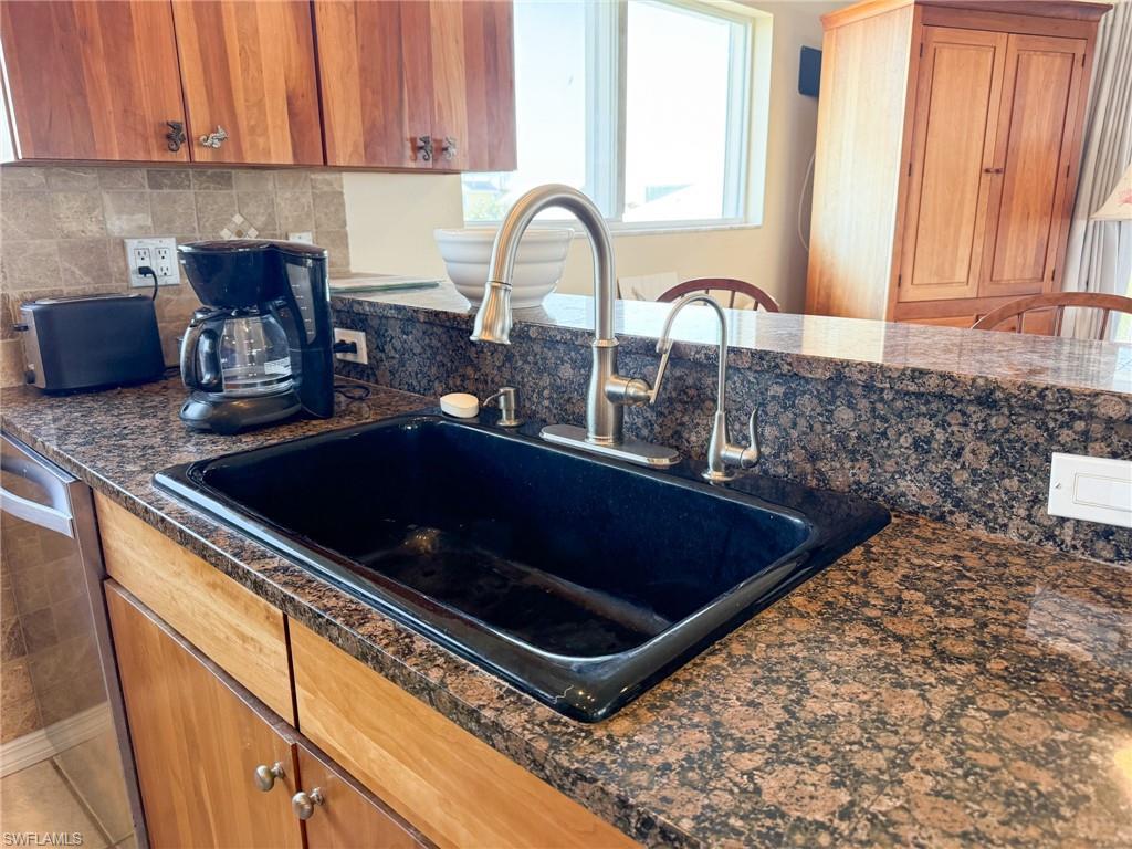 NORTH CAPTIVA DUNES - Residential