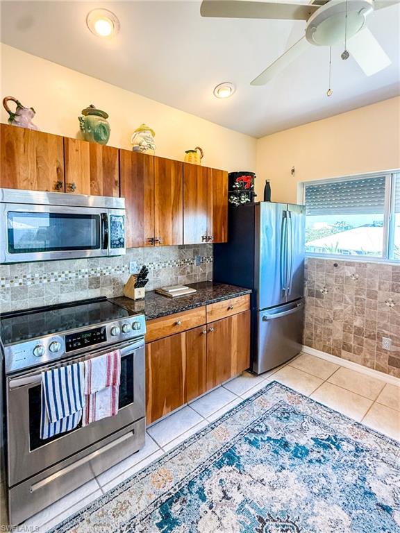 NORTH CAPTIVA DUNES - Residential