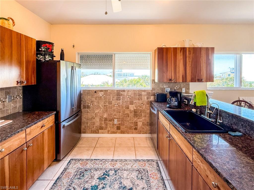 NORTH CAPTIVA DUNES - Residential