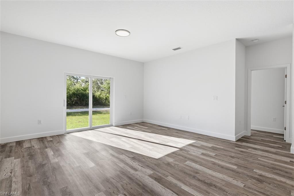 PORT CHARLOTTE - Residential Lease