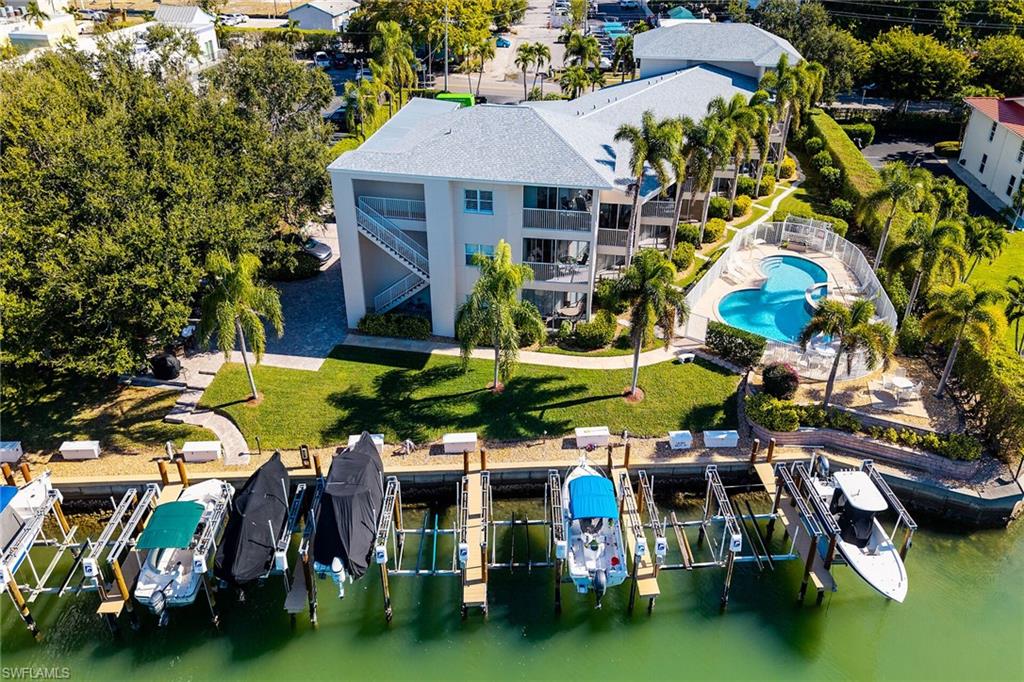 EAGLES RETREAT - Residential