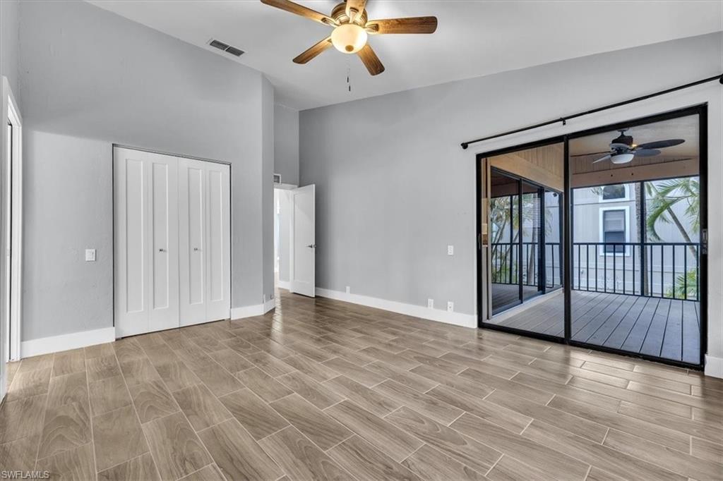 ISLAND PARK VILLAGE - Residential