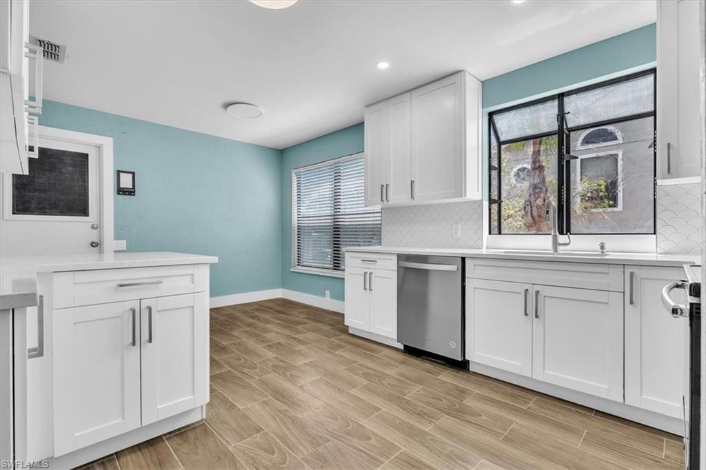 ISLAND PARK VILLAGE - Residential