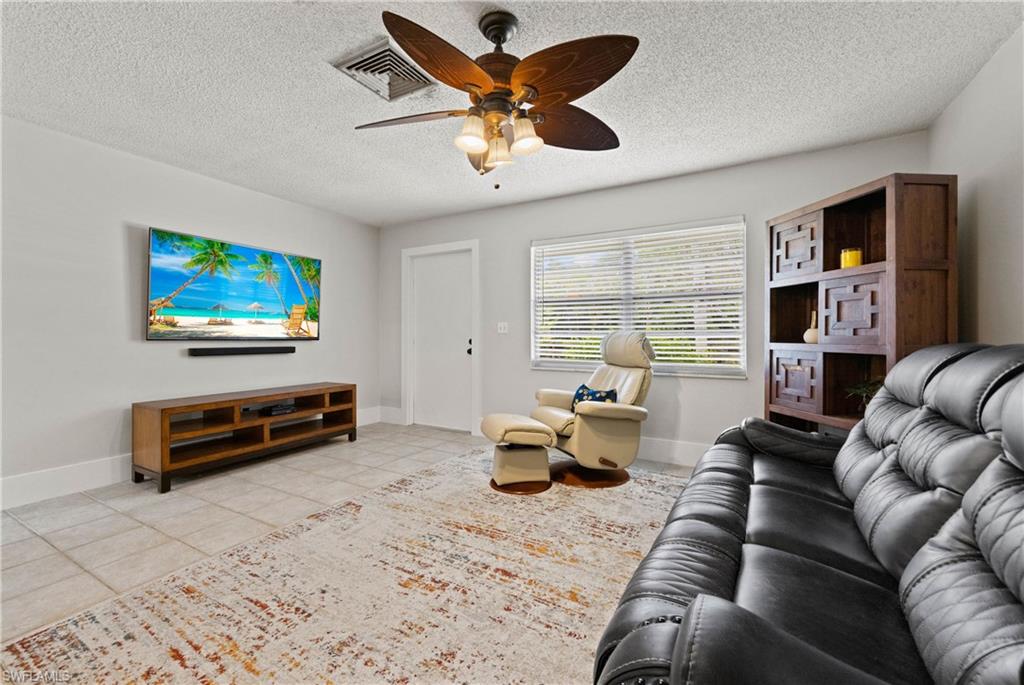 HELFENSTEIN ESTATES - Residential