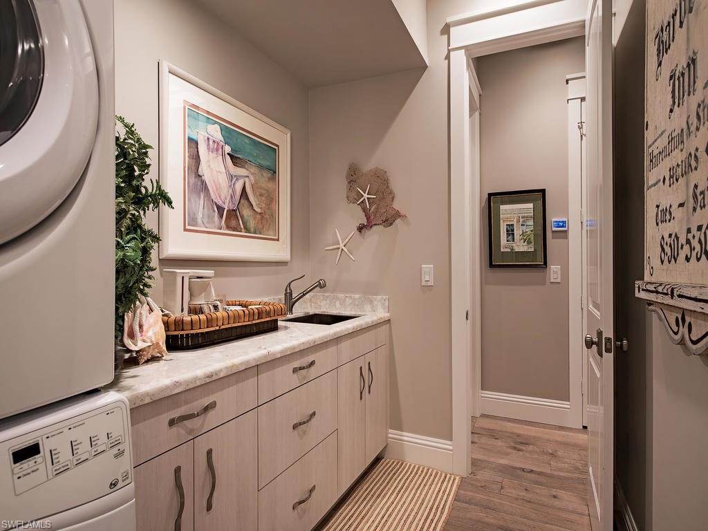 OLDE NAPLES - Residential