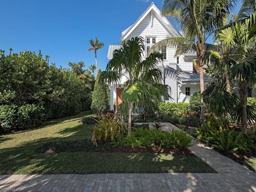 OLDE NAPLES - Residential