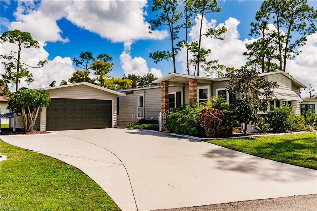 PINE LAKES COUNTRY CLUB - Residential