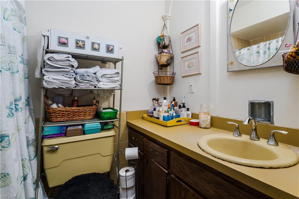 MARCO BEACH - Residential