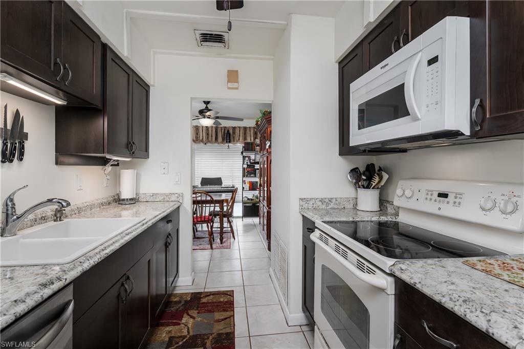 MARCO BEACH - Residential