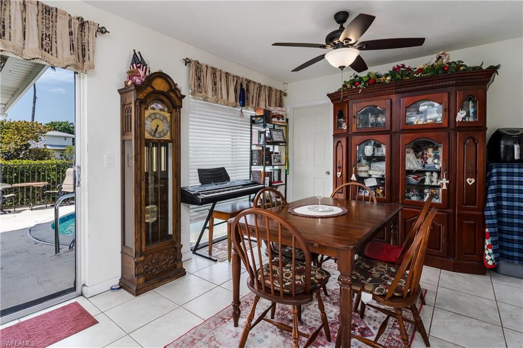 MARCO BEACH - Residential