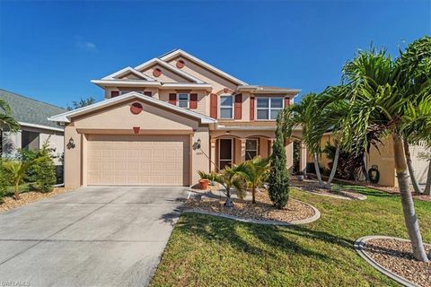 A home in PUNTA GORDA