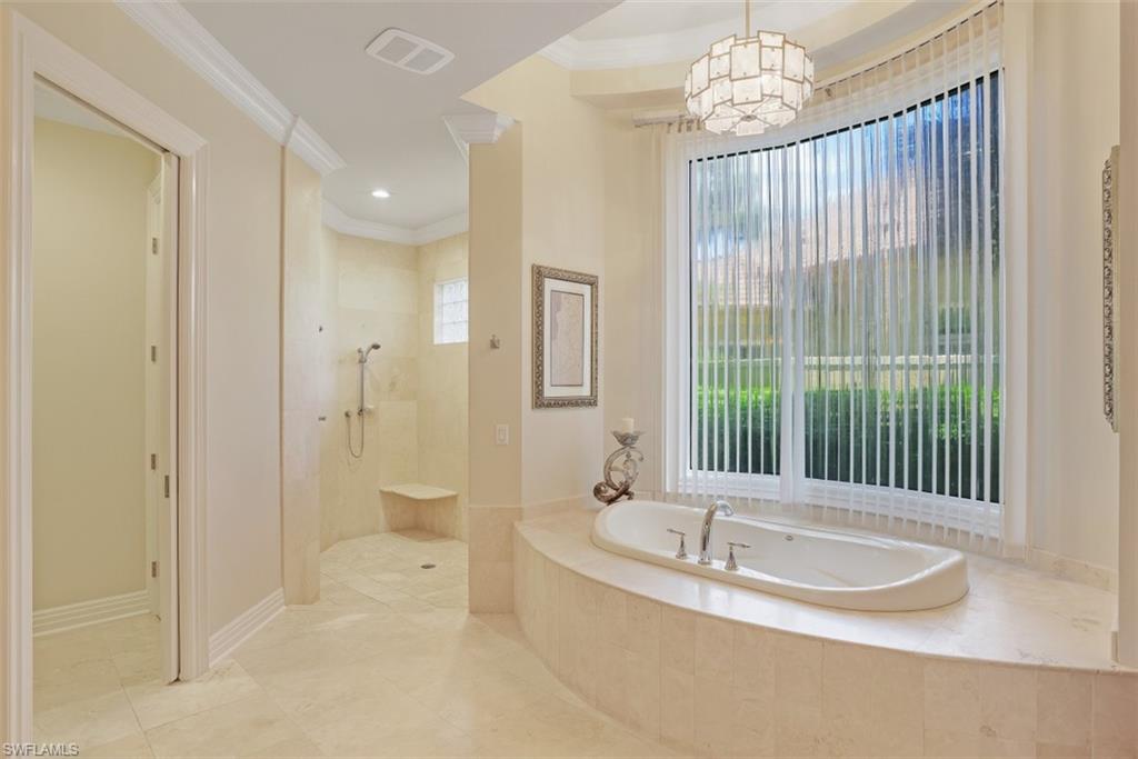 ROOKERY LAKE - Residential