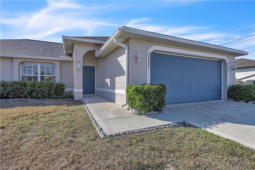 CAPE CORAL - Residential