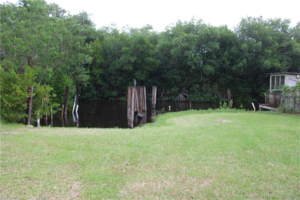 PLANTATION ISLAND - Land