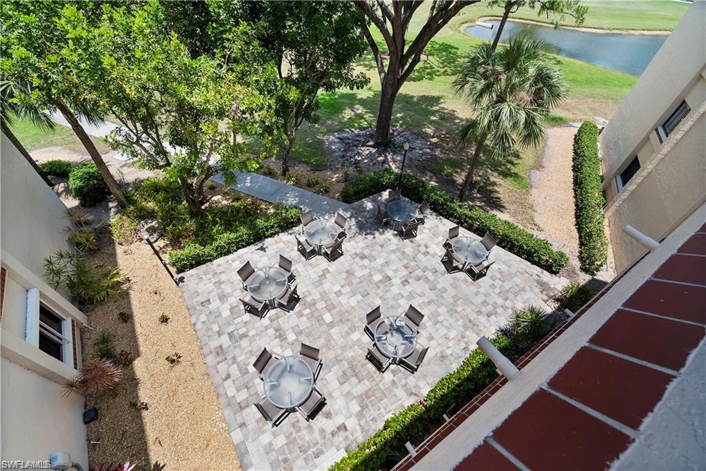 SEVEN LAKES - Residential