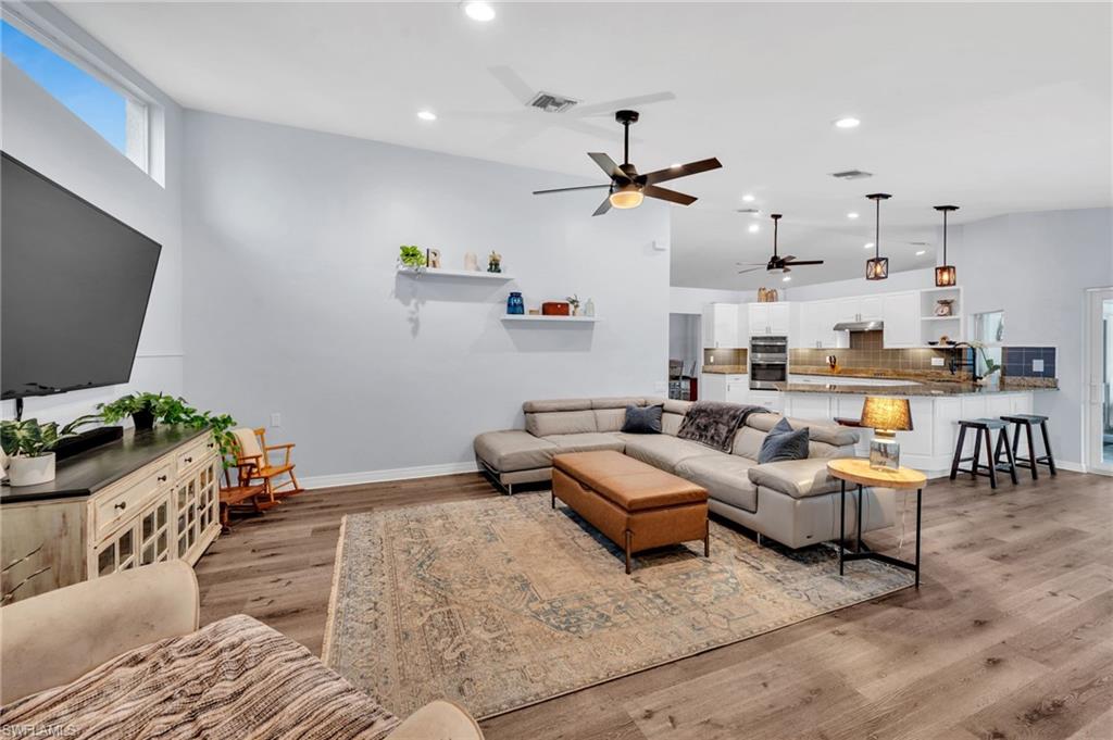 GOLDEN GATE ESTATES - Residential