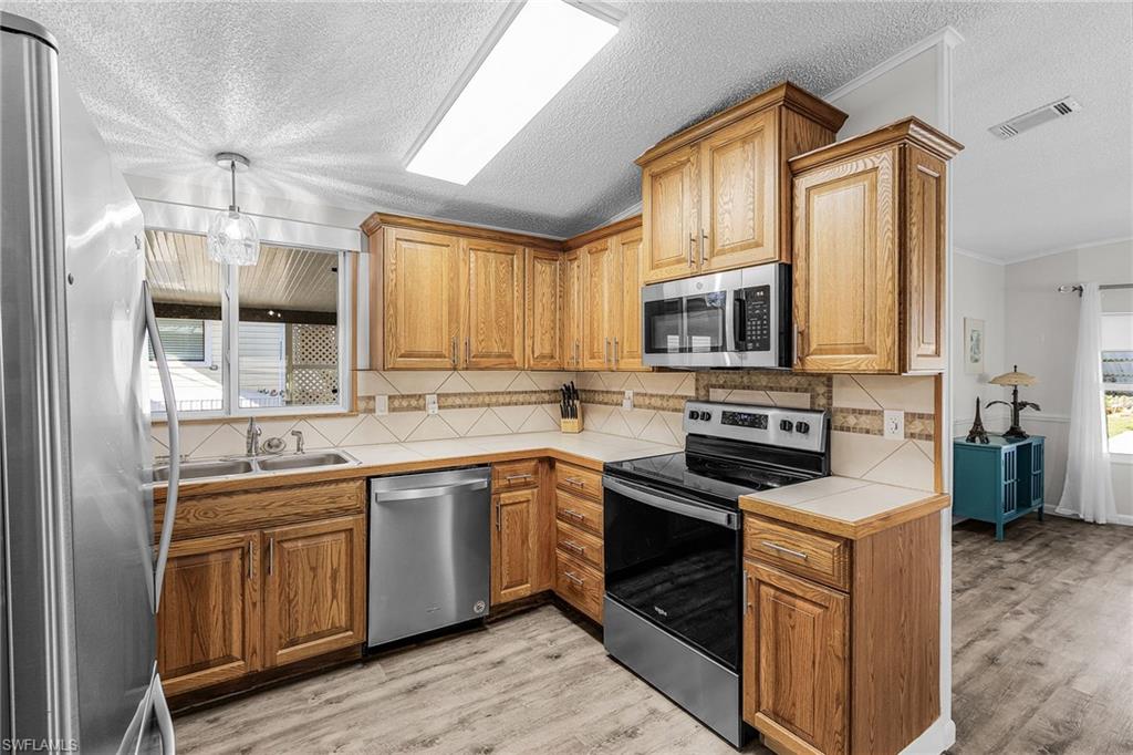 PINE ISLAND COVE - Residential