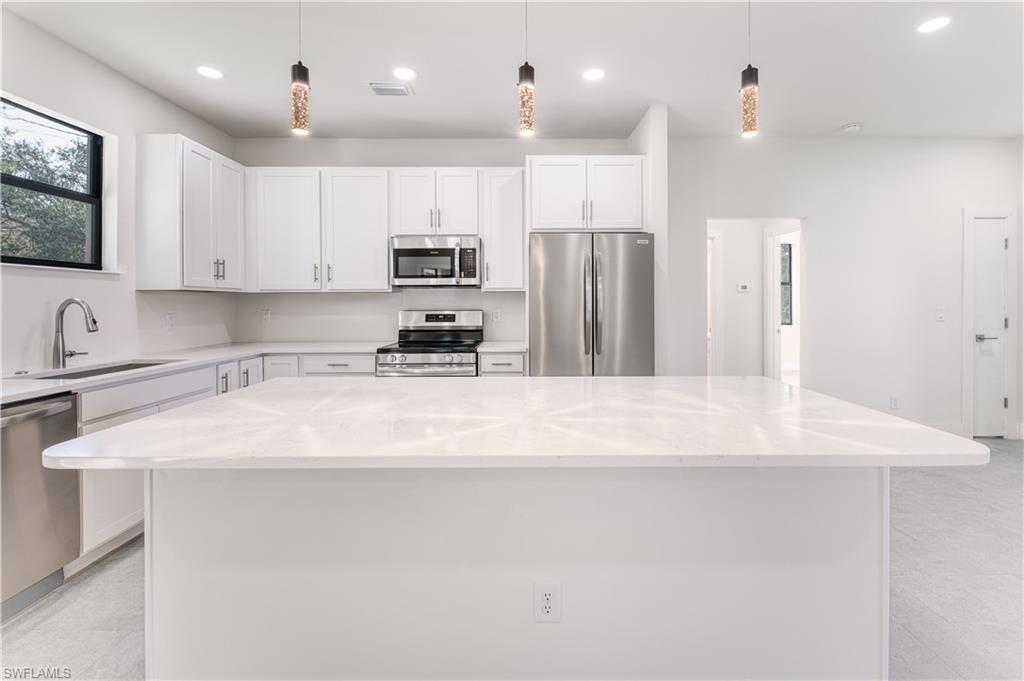 GOLDEN GATE ESTATES - Residential