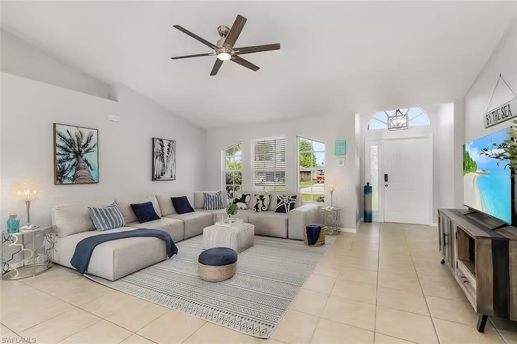 CAPE CORAL - Residential Lease