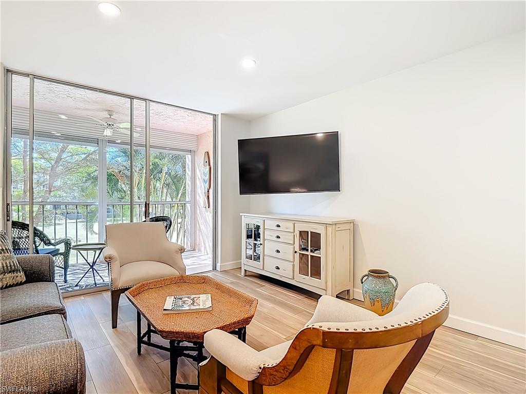 TURTLE LAKE GOLF COLONY - Residential