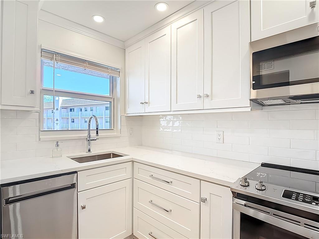 TURTLE LAKE GOLF COLONY - Residential