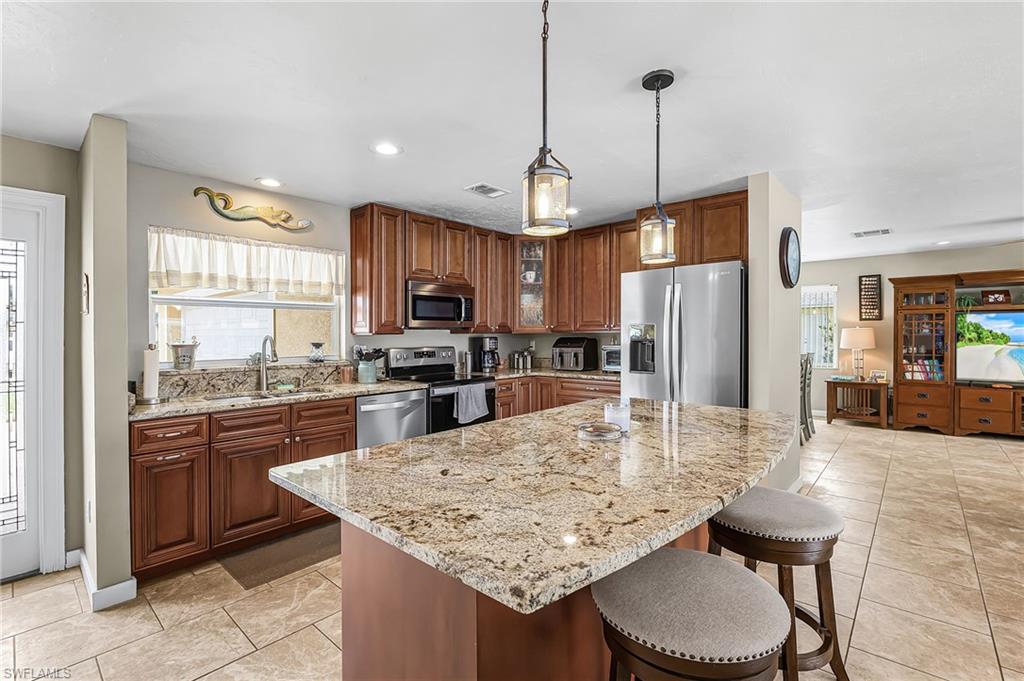 CAPE CORAL - LEE COUNTY INDUSTRIAL PARK - Residential