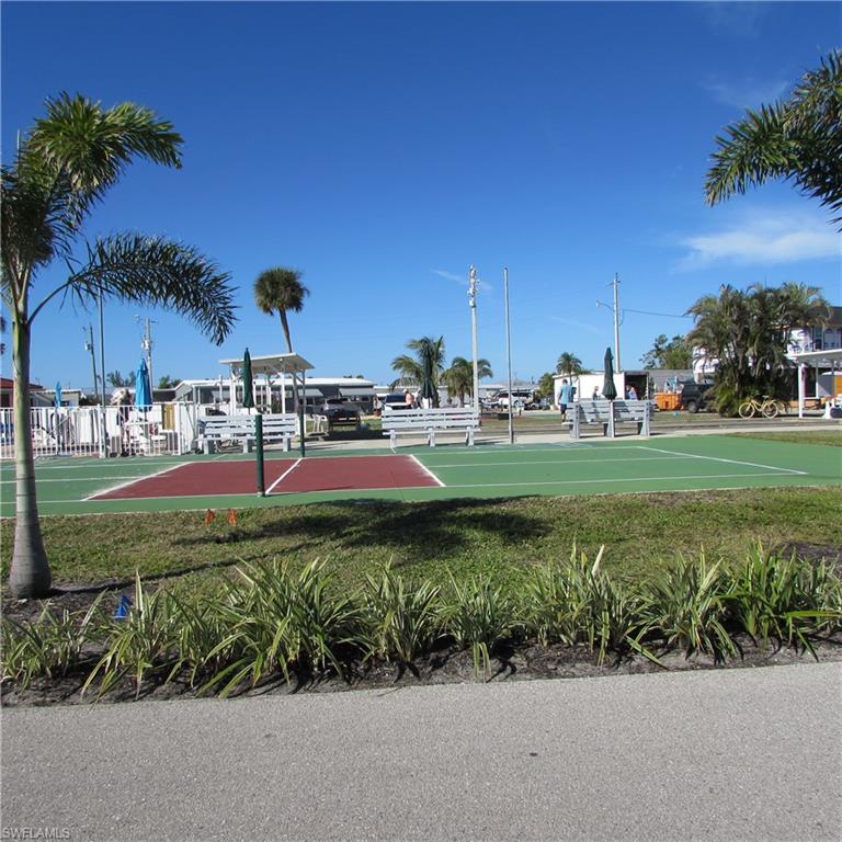 PINE ISLAND COVE - Land