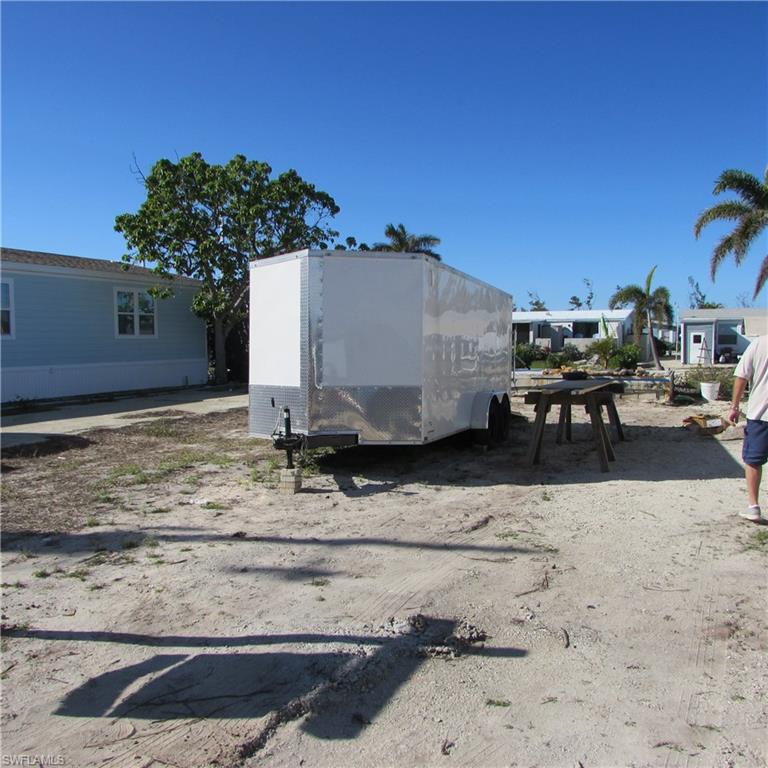 PINE ISLAND COVE - Land