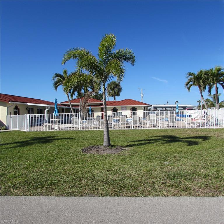 PINE ISLAND COVE - Land