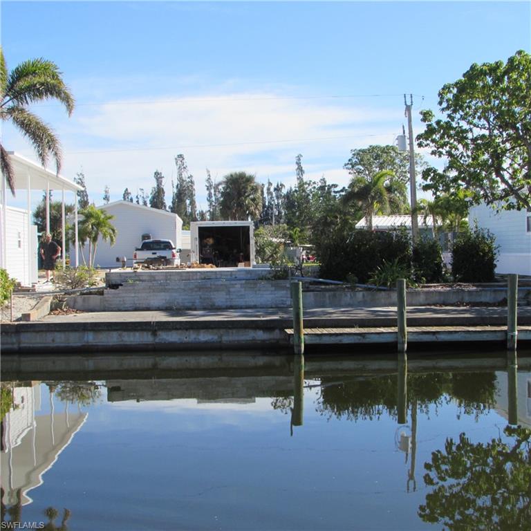 PINE ISLAND COVE - Land