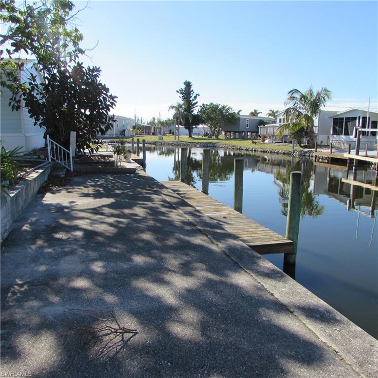 PINE ISLAND COVE - Land