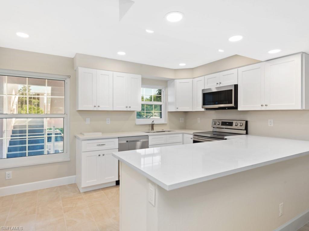 OLDE SOUTH VIEW GARDENS - Residential