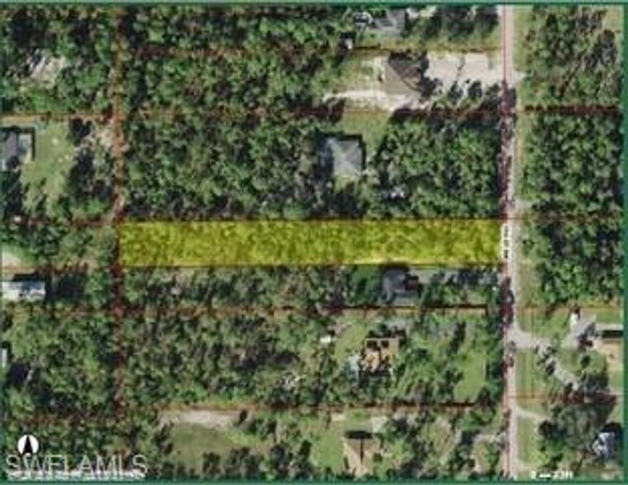 Nice looking lot in "close in" Estates on street of million dollar homes.  Don't let this one go!
No report but looks high and dry.