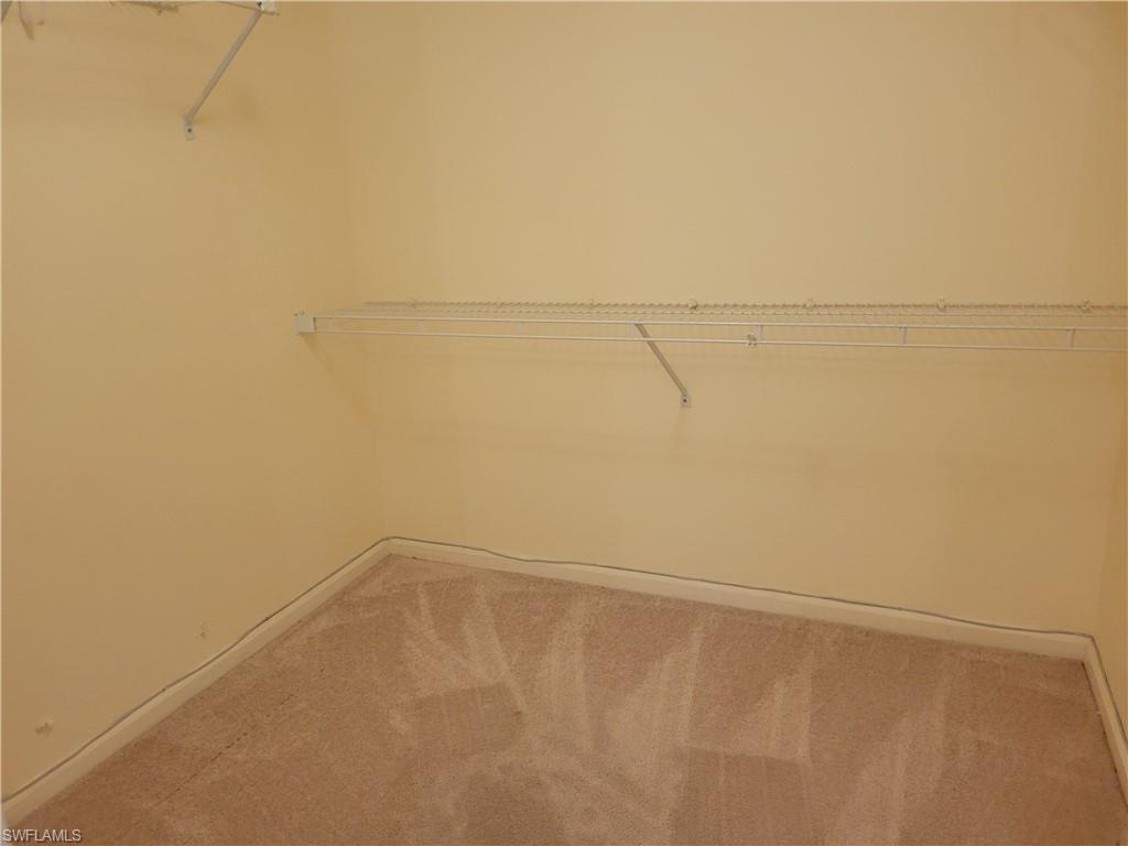 ANDOVER SQUARE - Residential