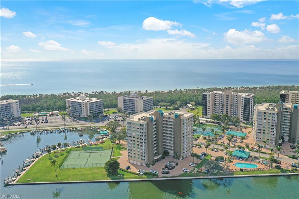 GULF BREEZE AT VANDERBILT - Residential Lease