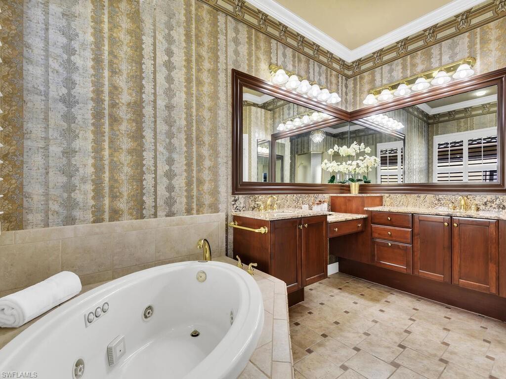 HAWTHORNE - Residential