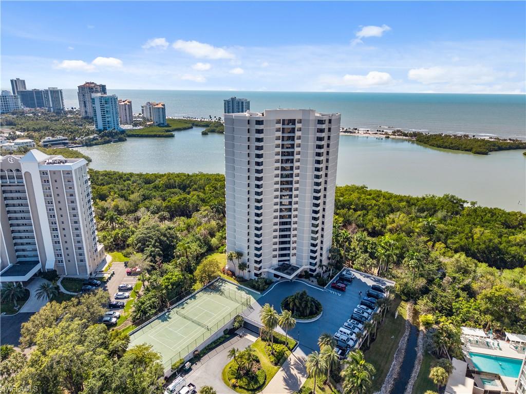 HERON AT PELICAN BAY - Residential