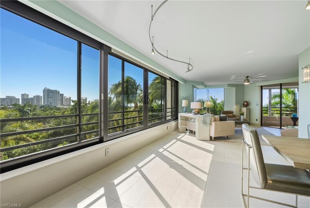 HERON AT PELICAN BAY - Residential