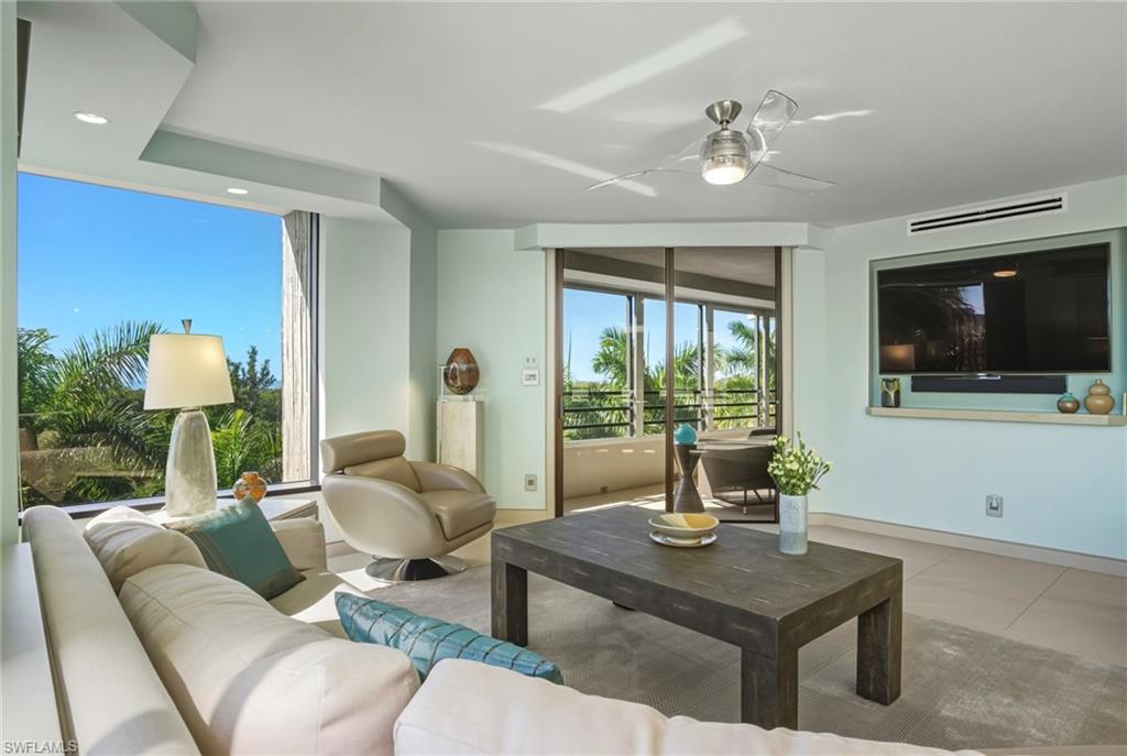 HERON AT PELICAN BAY - Residential