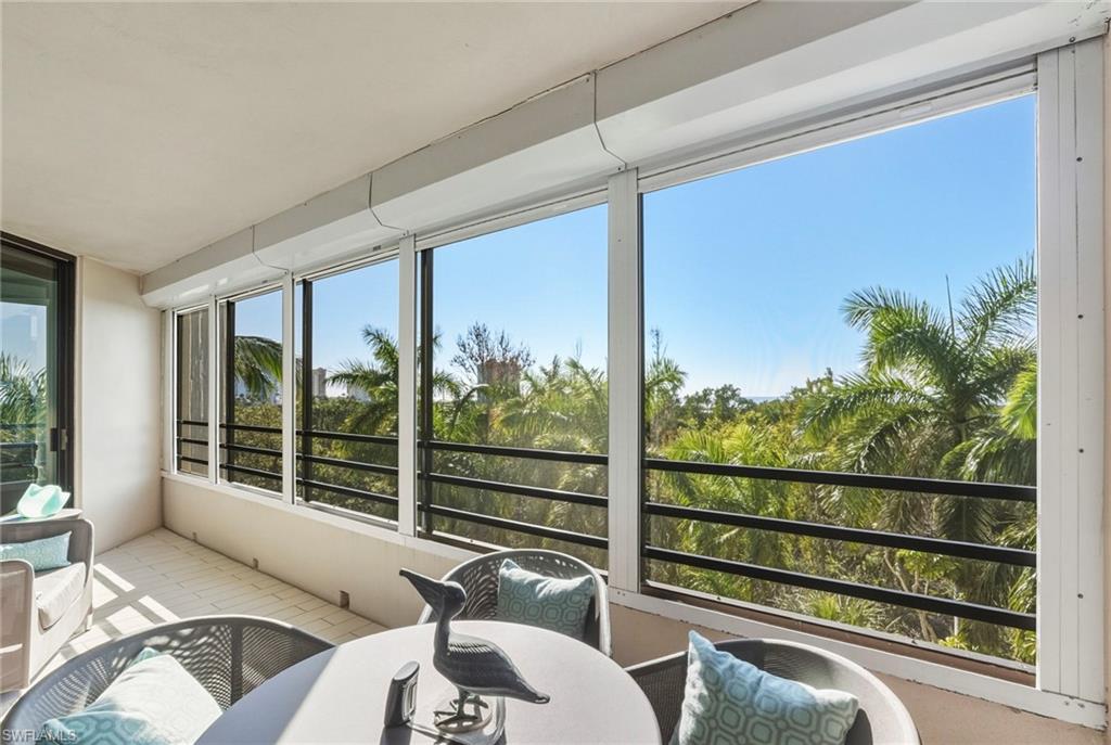 HERON AT PELICAN BAY - Residential