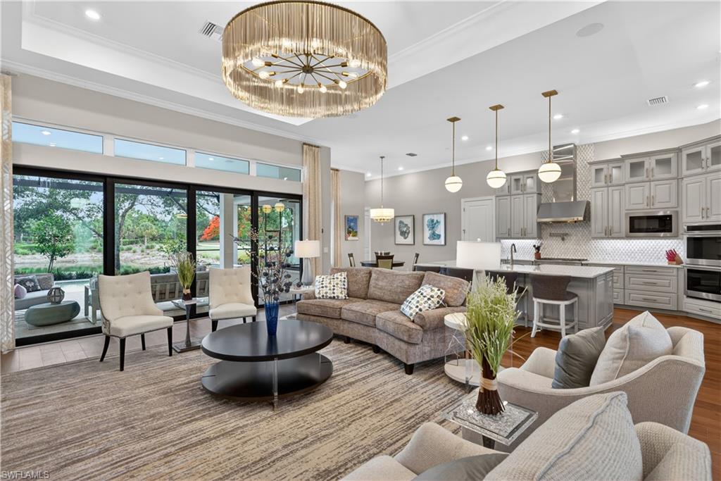 ESPLANADE - Residential