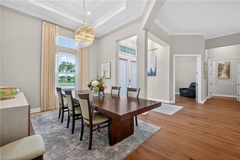 ESPLANADE - Residential