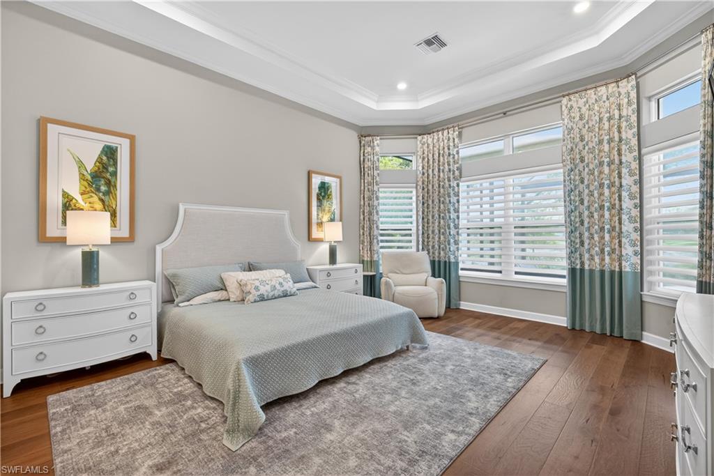 ESPLANADE - Residential